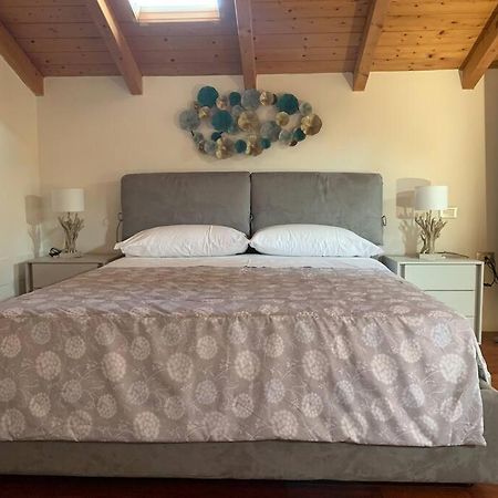 Appartamento Andrew'S House Con Parcheggio Privato Αντζόλα ντελ Εμίλια Εξωτερικό φωτογραφία